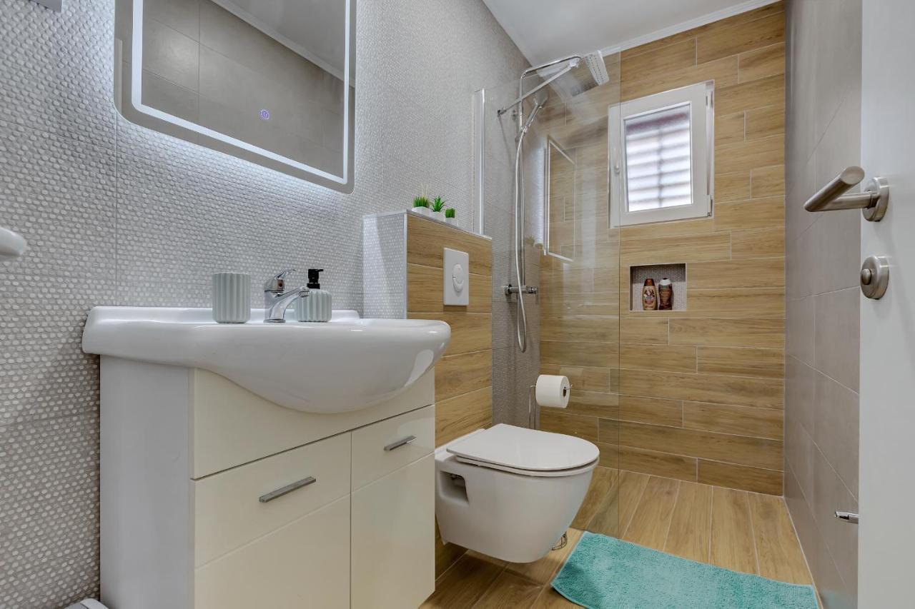 Apartments Rose Baska Voda Ngoại thất bức ảnh