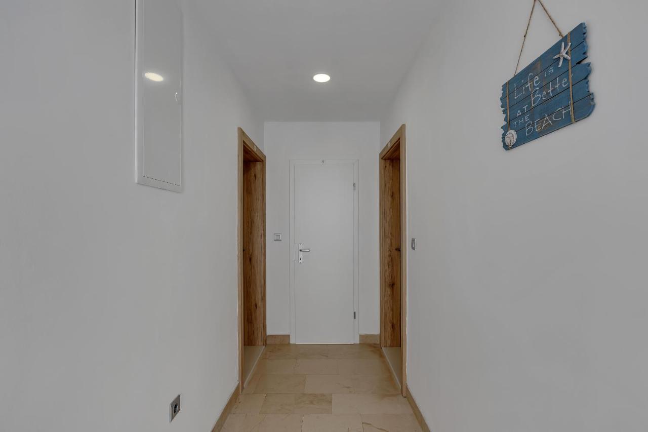 Apartments Rose Baska Voda Ngoại thất bức ảnh
